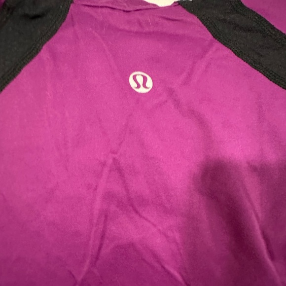 Lululemon 1/4 Zip Long Sleeve - Picture 2 of 2